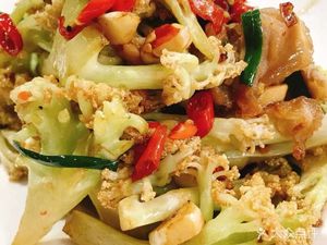 Ruihai Zhai Sichuan-Hunan Cuisine