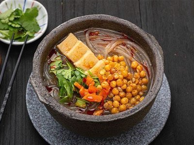 Zhongcun Authentic Hot Pot (Academy South Road Branch)