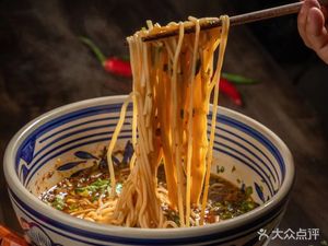 Snails' Home Yunnan Cuisine • Little Tavern (First Trade Plaza Branch)