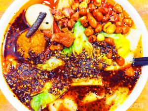 Xiao Li’s Noodle King (Yuzhouhui Seven Flavors Supermarket Store)