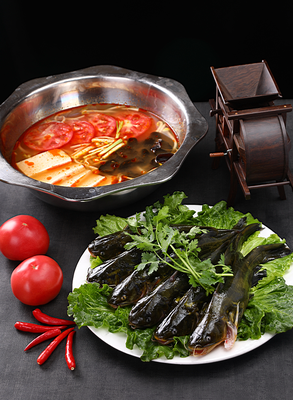 Zunyi Hongcha Cheng Guizhou Cuisine (Ma Lian Road Branch)