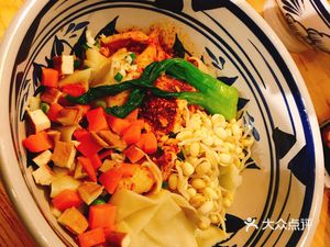 Shan Jiu Pin · Shaanxi Food (Jiangdong Middle Road Store)