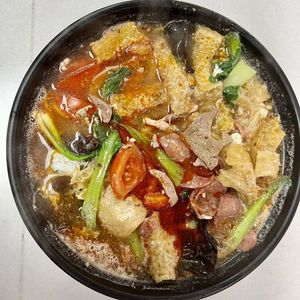 Three Tigers Pig's Trotter Noodles (Ganghongyuan Community Store)