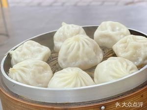 Qiu Chengbao Soup Dumpling King Duck Blood Rice Noodles