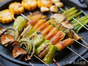 Xinjiang Aizezi Barbecue (Qin Hong Community Branch)