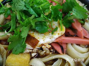 Sanyuan Alley Big Bowl Pigskin Noodles (Qinhong South Road Branch)