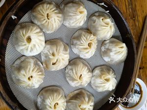 Qiangbao Snacks