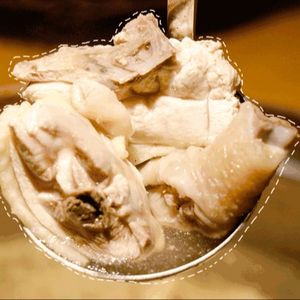 Guang Tou Medicinal Chicken (Tan Qiao Branch)