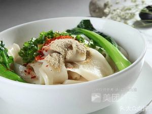 Xi'an Biangbiang Noodles (Cross Street Store)