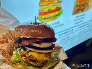 Burger Dog