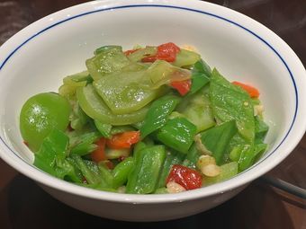 Shuangbang Xinyang Mountain Creek Dishes