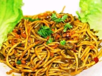 Hot Dry Noodles and Cold Skin Noodles