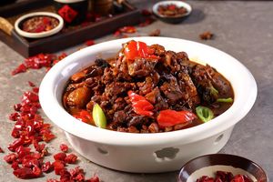Qingzhen Shibo Stir-Fried Chicken & Dumplings (Xizhan Road Branch)