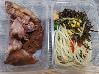 Wang Lao Wu Roast Chicken and Tofu Skin (Hashan City Park West District Store)