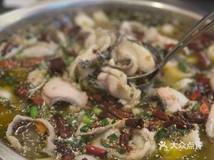 Chongqing Pangge Sour Cabbage Fish (First Branch)