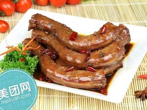 Wild Vegetable Soup, Noodles, Fermented Dough, Chicken Feet (Huazhuan Branch)