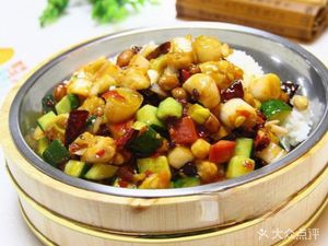 Yi Jiangnan Jiangxi Home-style Stir-fry with Wooden Bucket Rice (Xinyuan City Home Store)