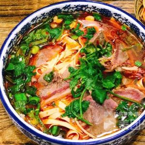 Huainan Beef Soup · Crispy Oil Cake · Meat Sandwich