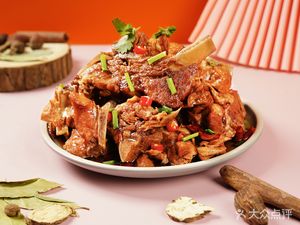 Lu Gu - Big Sauce Pork Bones · Rib Rice (Tang West Market Branch)