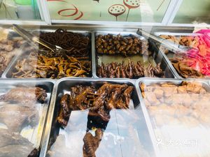 Zhou Hei Ya Peanut (Xi'an Beiguan Branch)