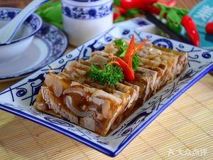 Wei Chuang Chunqiu · Old Bowl Noodles (Paris Tower Branch)