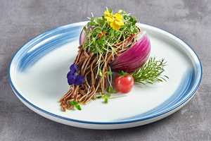 Tangwen Yan · Elegant Shaanxi Cuisine (Qujiang Branch)