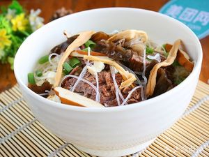 伍家牛羊肉泡馍(金茂七路店)