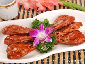 First-Class Craving Paper-Wrapped Fish (Wan Jia Wumei Plaza Branch)