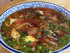 Xiaohui Hand-pulled Noodles with Pork and Sauce (Xi'an Housing Bureau Dormitory Branch)
