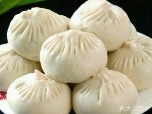 Juxian Baozi and Braised Noodles (Tietashi Branch)