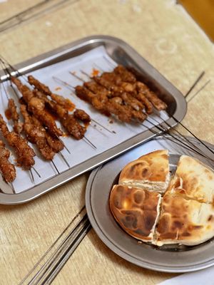 Lingjun BBQ Shop