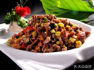 Yue Xiang Ju · Sichuan-Hunan Home-style Cooking