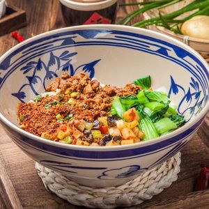 Aihua Noodle House (Headquarters)