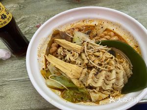 Yipinxiang Spicy Hot Pot (Changshi Road Branch)