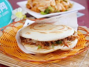 Ding Jia Wan Rou Tang (Hensen Dong Road Store)