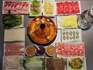 Jiujù Hot Pot (Chanba Store)