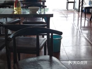 Specialty Noodle & Rice Noodle Shop