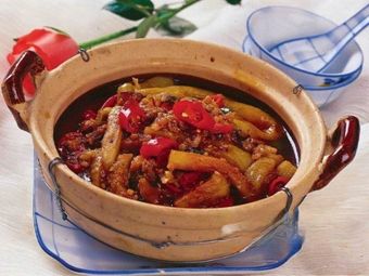 Weidong Power Braised Chicken Rice