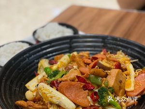 Ba Shan Shui Spicy Hot Pot (IFS Global Center Branch)
