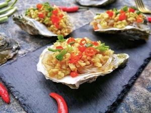 Rushan Oyster (Dingwangtai Apartment Store)