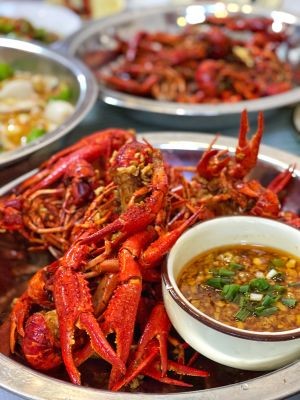 You Meizi Lobster Restaurant (Chezhan South Road Store)