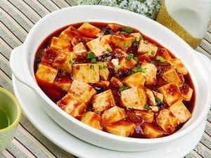 Zhangjiajie Three-down Pot (Yuhua District Station South Road Branch)