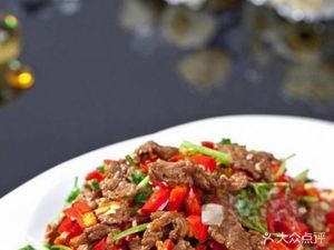 Wang's Home-style Cuisine (Zuojialong Community Branch)