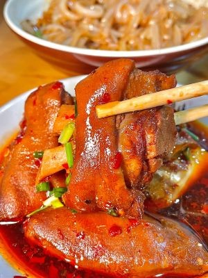 Xinyuan Snacks (Xueyuan Alley Store)