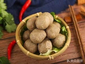 Liu Ba Wan Braised Snail Rice Noodles (Hou Jia Tang Branch)