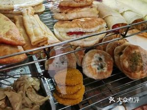 Tujia Xiang Jiang Bing (Lushan South Road Branch)