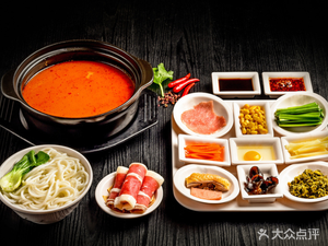 First Line Fragrant Crossing Bridge Rice Noodles Northeast Rice Noodles (Tianma Store)