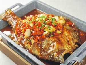 Old Xiang Cuisine (Denggao Road Branch)