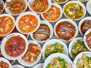 Yi Jia Liu Yang Steamed Dishes
