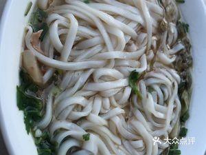 Man Dadi's Noodle Shop